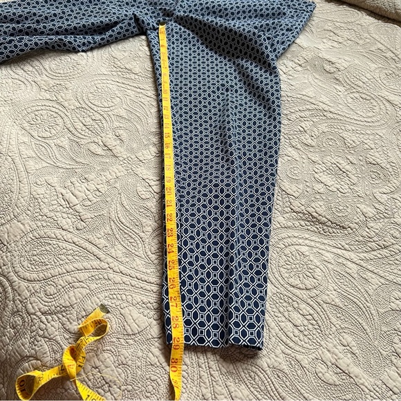 Geometric Patterned Spring Pants - Picture 6 of 9